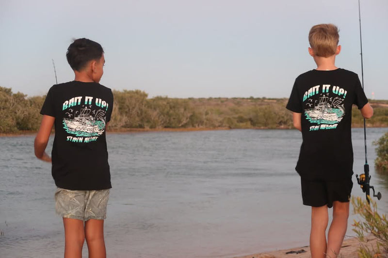 Kids "Bait it up" cotton shirt in white or black. Sizes 8 & 10 image 13